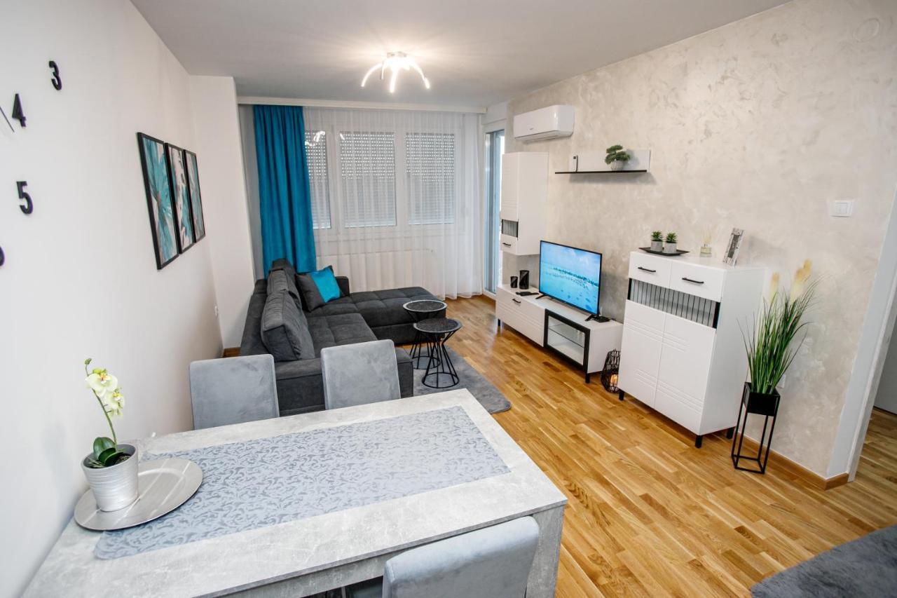 Tik Tak Apartman Σουμπότικα Εξωτερικό φωτογραφία